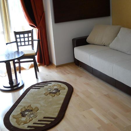 Hotel Valea Cu Pesti Căpăţîneni-Ungureni Zewnętrze zdjęcie