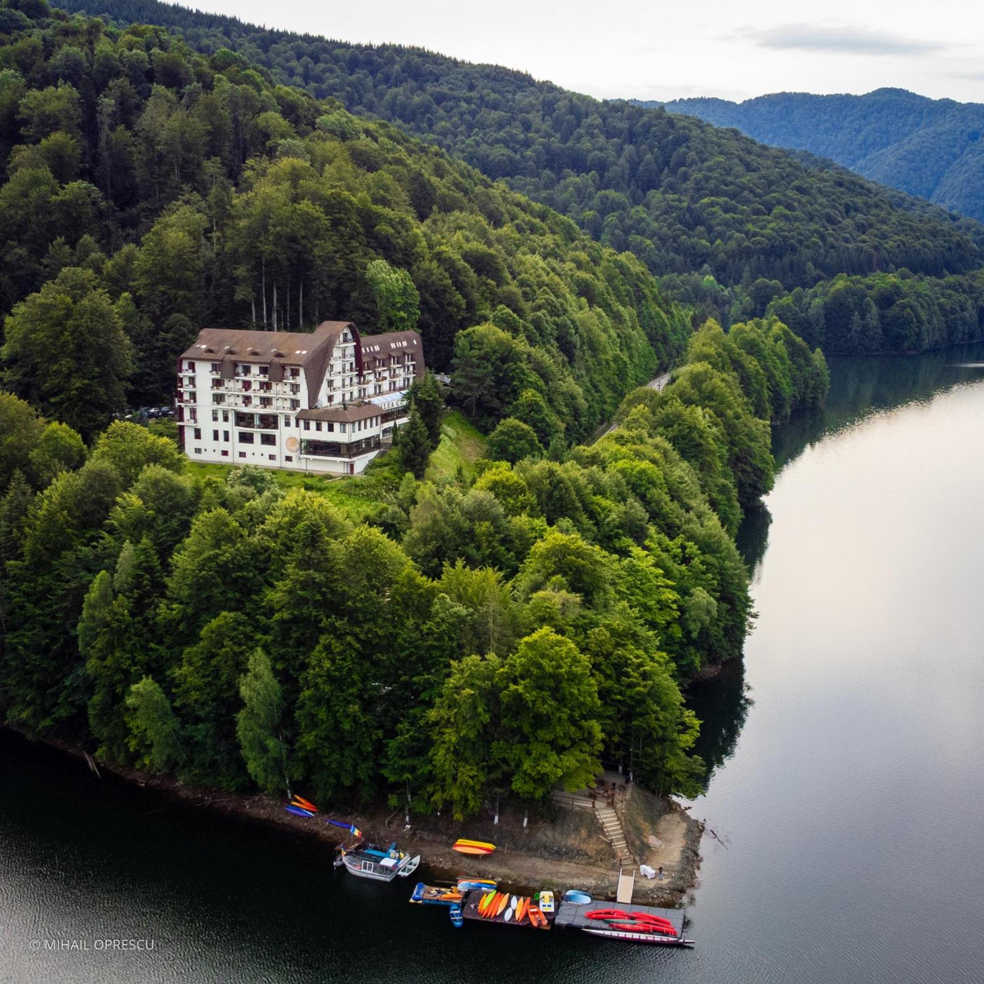Hotel Valea Cu Pesti Căpăţîneni-Ungureni Zewnętrze zdjęcie