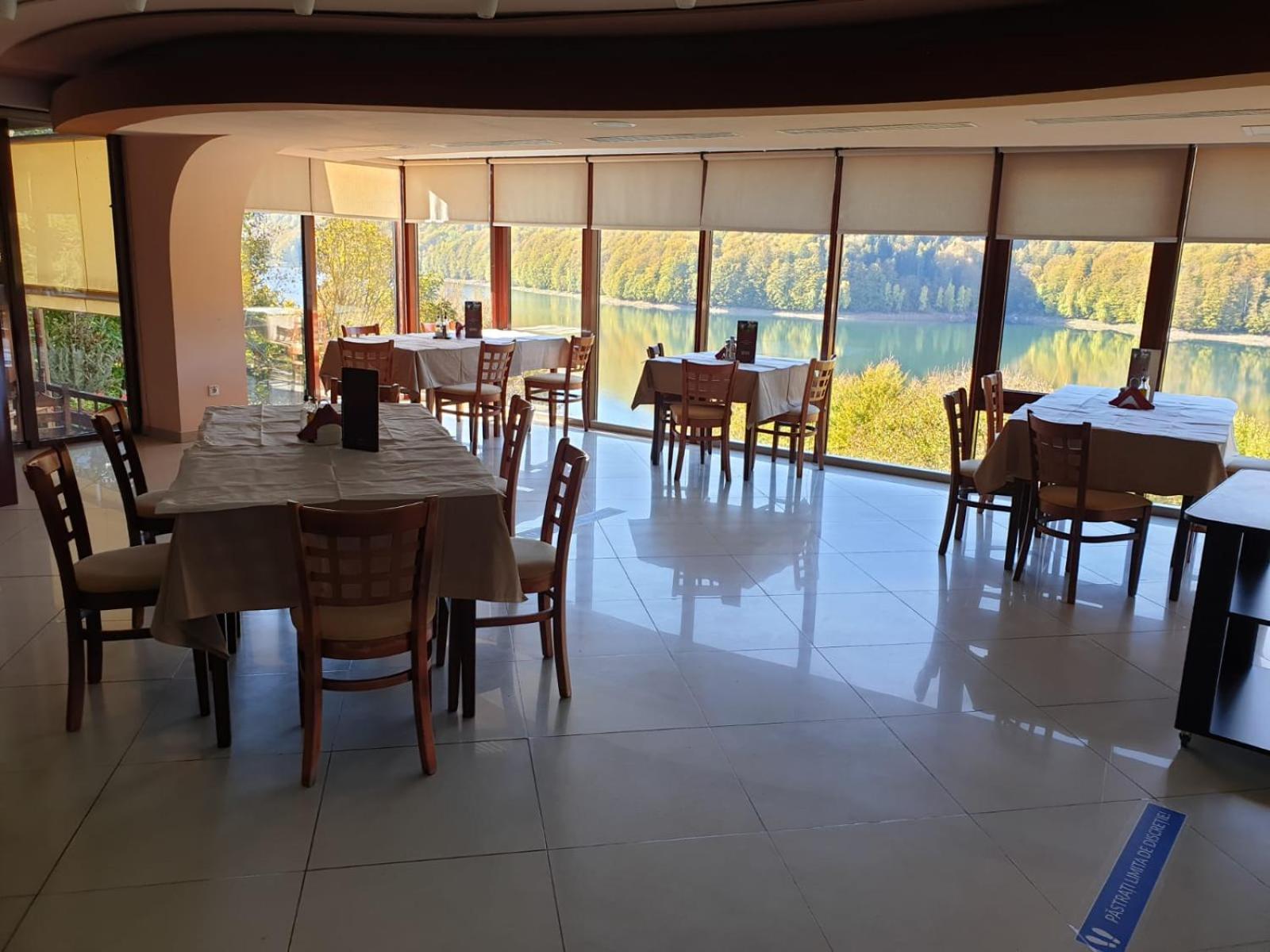 Hotel Valea Cu Pesti Căpăţîneni-Ungureni Zewnętrze zdjęcie