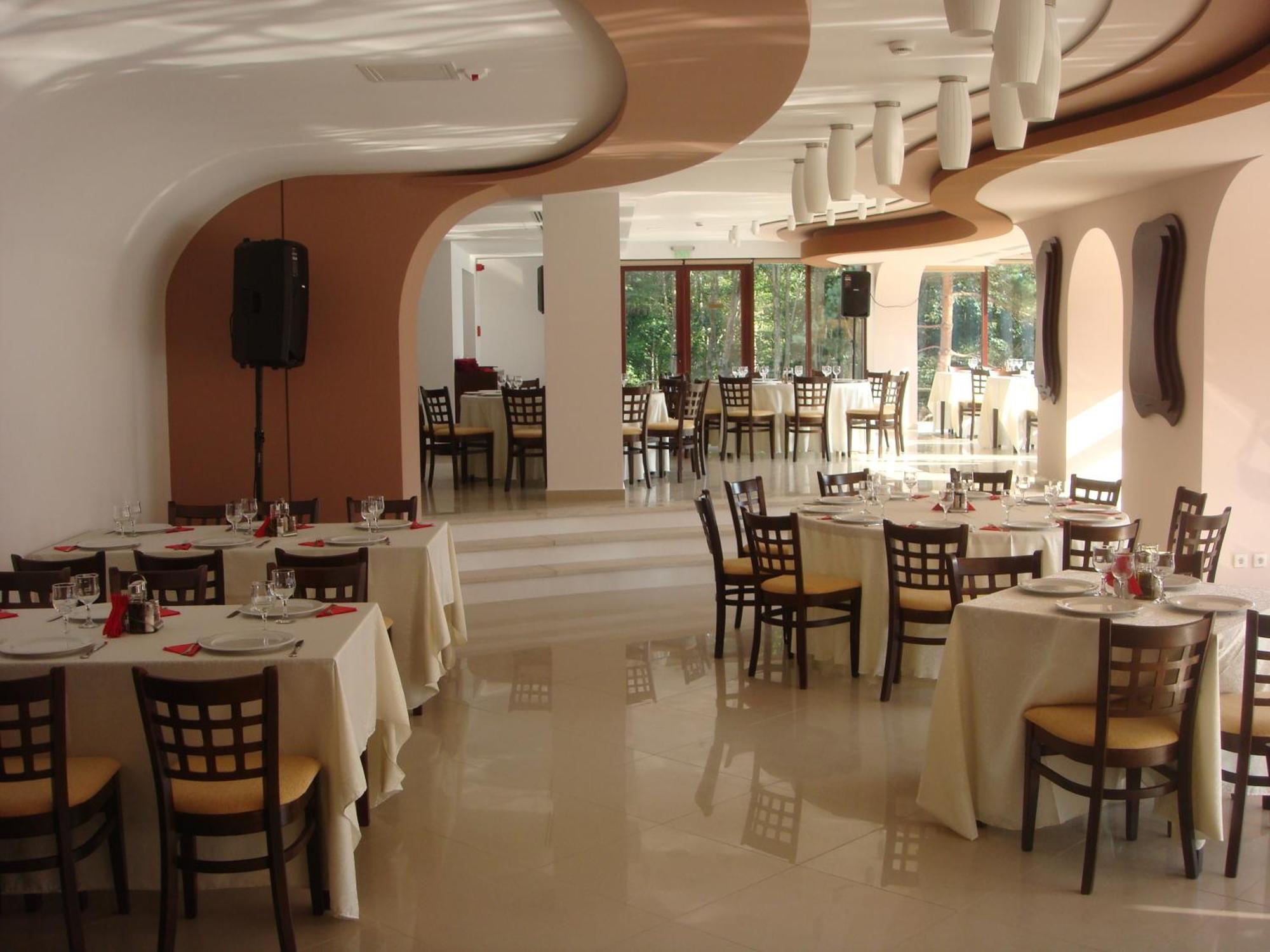 Hotel Valea Cu Pesti Căpăţîneni-Ungureni Zewnętrze zdjęcie